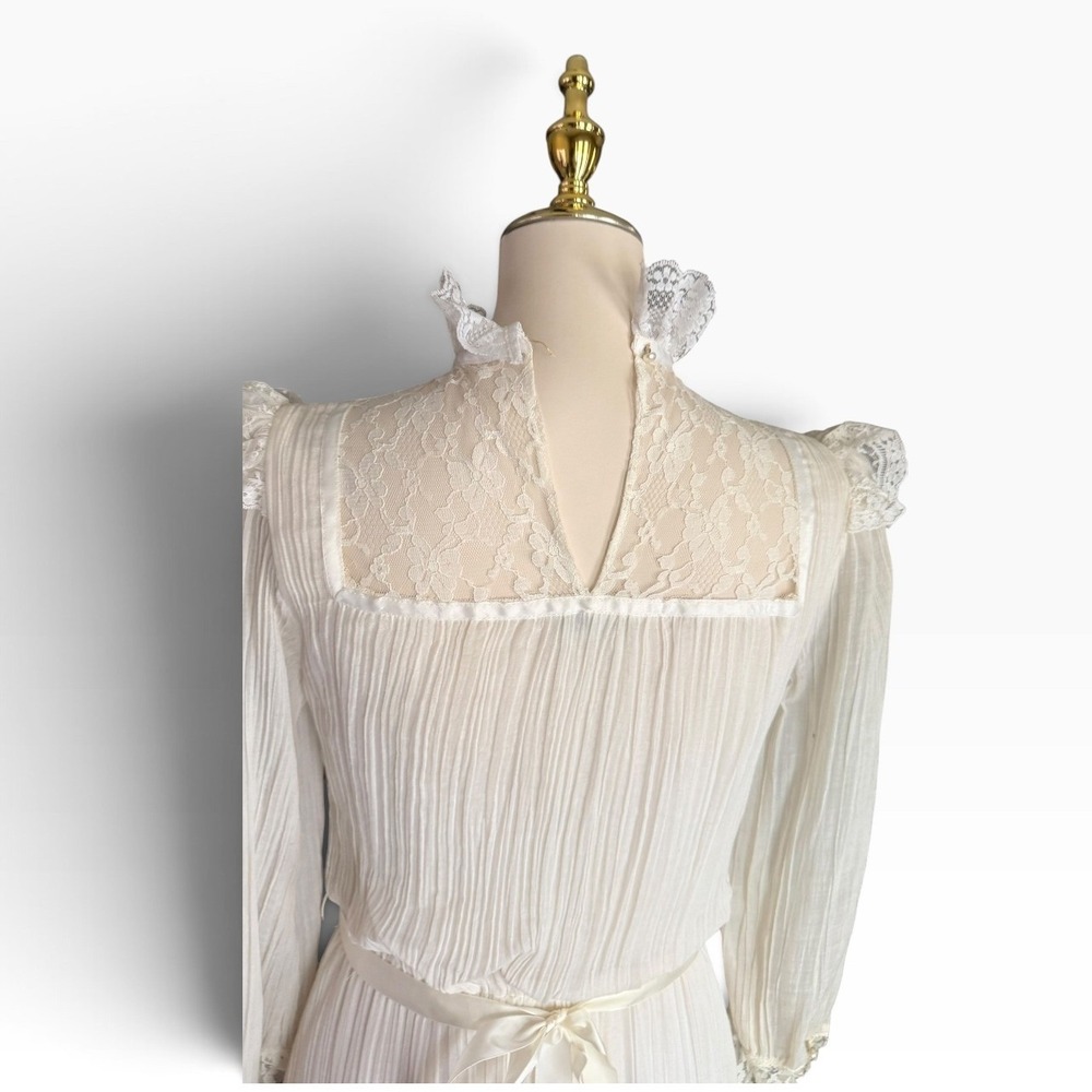 Vintage 70s Act I New York XS/Small Ivory Lace Prairie Wedding Dress Cottagecore - Picture 5 of 13